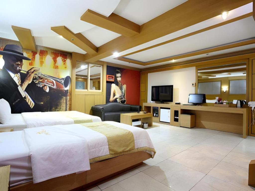 Hotel Head-One Uijeongbu Bagian luar foto